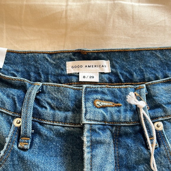 NWT Good American Denim Shorts - Picture 4 of 4